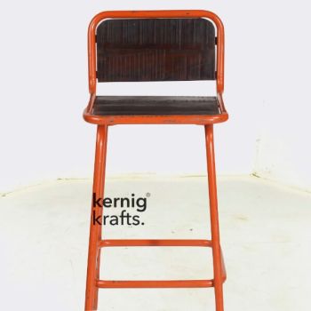 BCHM68729 Wooden Seat Minimal Industrial Bar Chair 