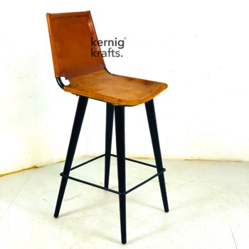 BCHM93040 Leather Cladded Bar Chair