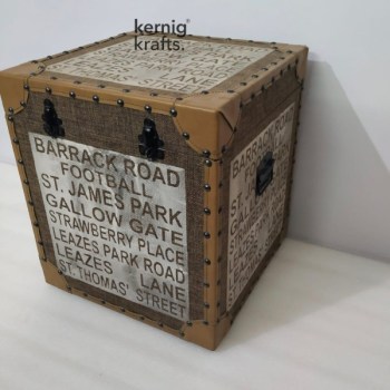 CHES73014 Upholstered Storage Pouffe