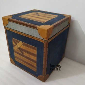 CHES99750 Upholstered Storage Pouffe