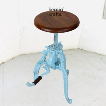 STUL15964 Height Adjustable Cast Iron Table