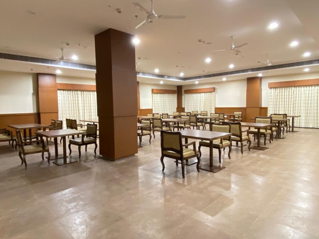 Circuit, Raipur by Kernig Krafts Jodhpur In the captivating picture of furniture artistry crafted by Kernig Krafts, every detail reflects a symphony of elegance and innovation. The seamless fusion of wood, iron, marble, and upholstery creates a harmonious visual feast by Kernig Krafts.