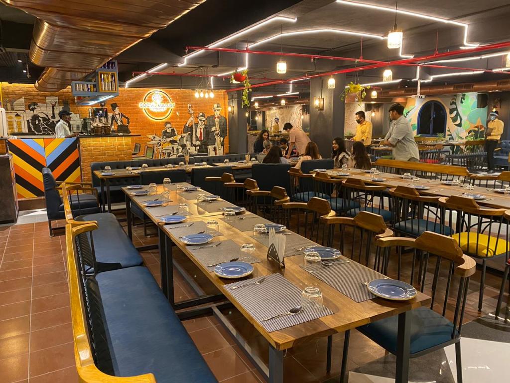 Solid wood furniture by Kernig Krafts Jodhpur