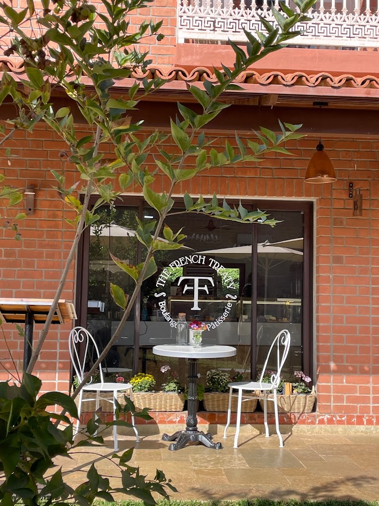 The fusion of state-of-the-art automated woodworking and iron manufacturing units creates a harmonious symphony of efficiency and artistry, seamlessly uniting comfort with craftsmanship.