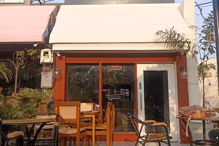 Culture Eatery, Vibhuti Khand Lucknow, Restaurant Furniture, Custom Dining Furniture, Commercial Furniture Lucknow, Kernig Krafts Projects, Designer Restaurant Furniture, Café and Eatery Interiors, Jodhpur Furniture Makers