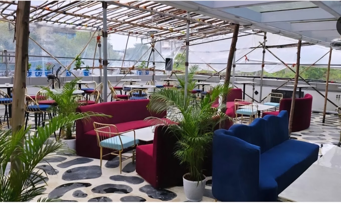 bar furniture manufactured by  Daddy, Mumbai by kernig krafts jodhpur